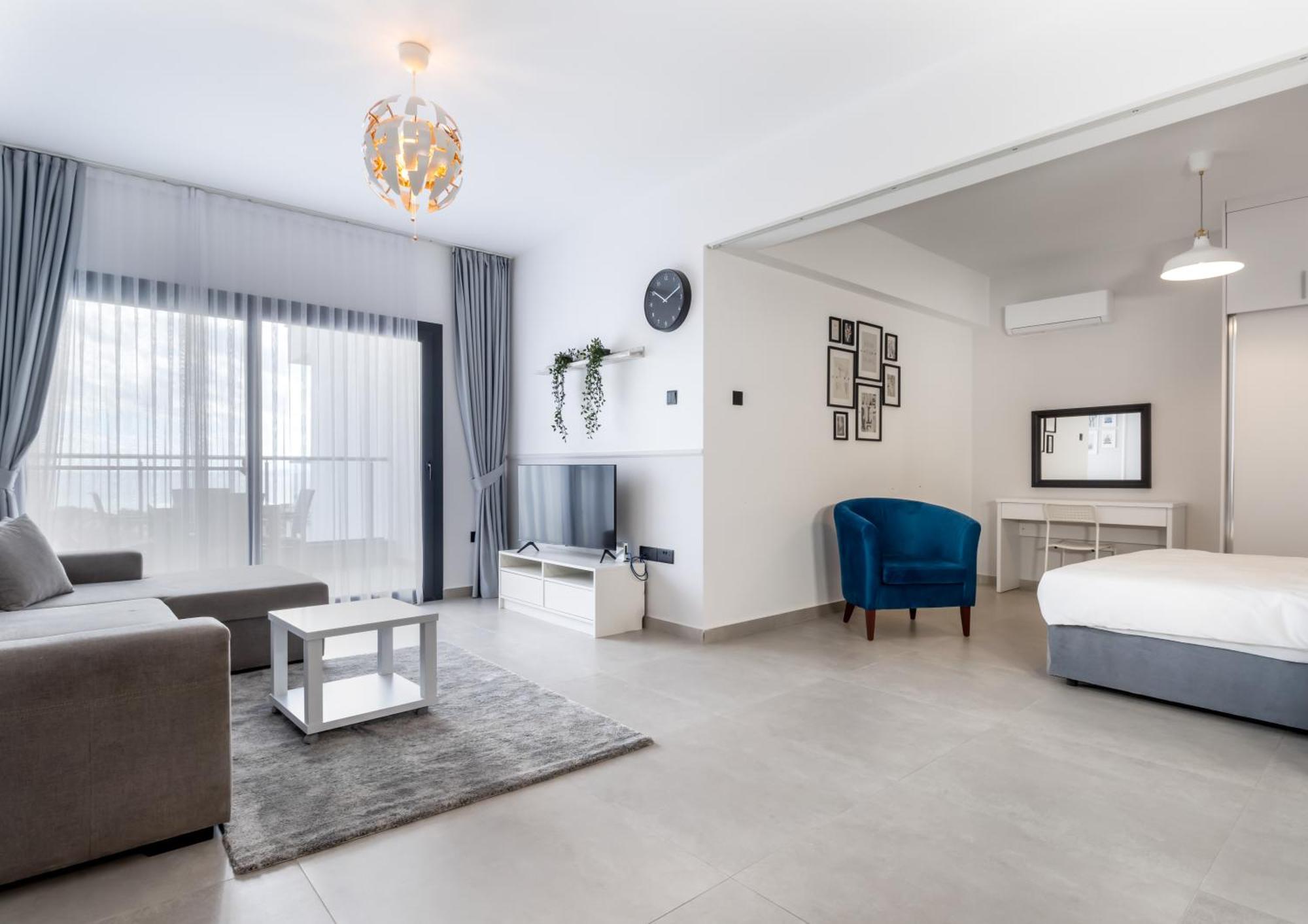 Gastria Caesar Blue Seaside Luxury Apartments מראה חיצוני תמונה