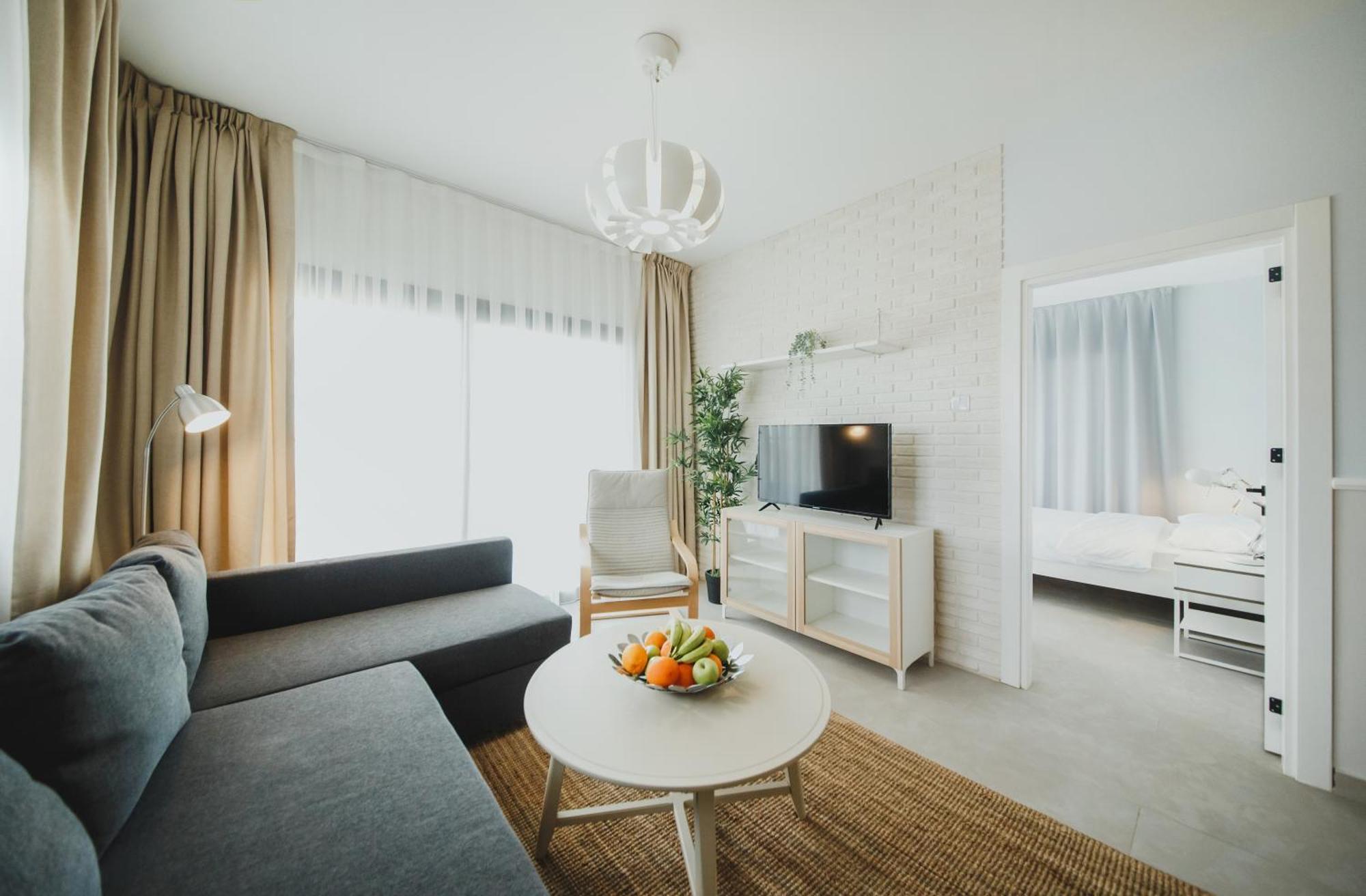 Gastria Caesar Blue Seaside Luxury Apartments מראה חיצוני תמונה